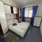 Gaga Apartament *