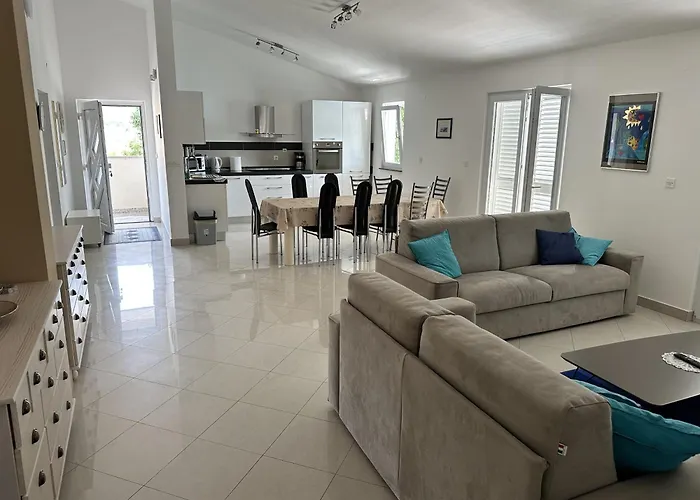 Gaga Apartment