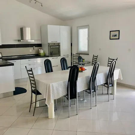 Gaga Apartament Kruševo